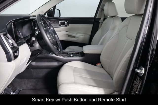 Used 2023 Kia Sorento S w/ Panoramic Sunroof Package FWD image 14