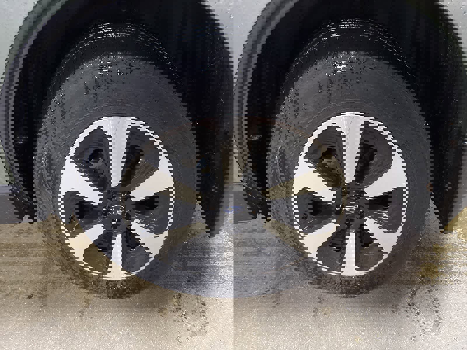 Used 2017 Subaru Forester 2.5i Premium image 7