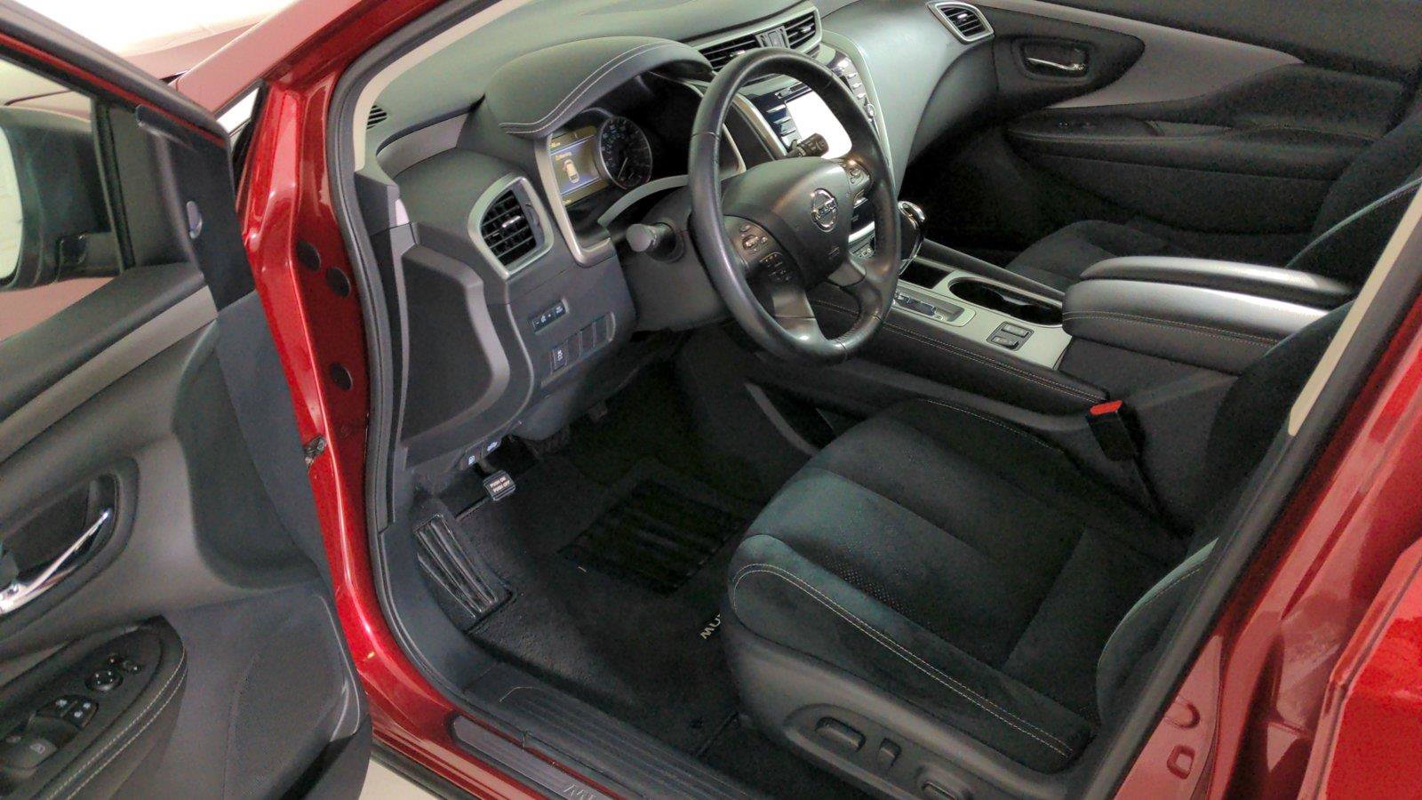 Used 2019 Nissan Murano SV w/ Premium Package AWD/4WD image 16