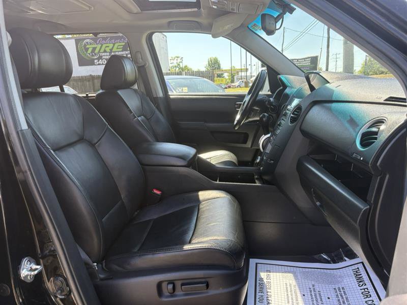 Used 2011 Honda Pilot Touring image 21