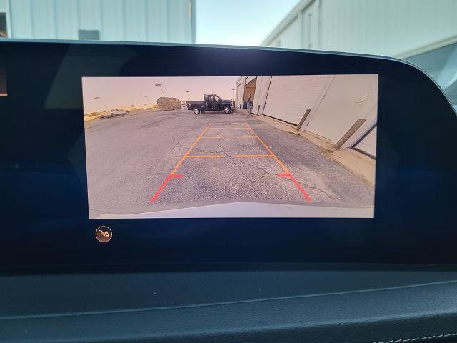 Used 2024 Cadillac XT4 Premium Luxury w/ Technology Package image 19