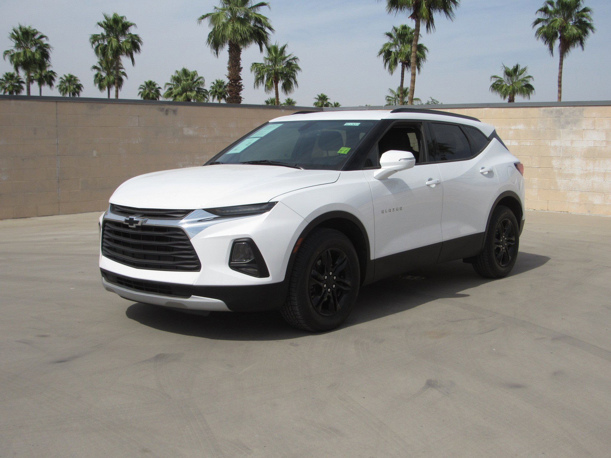 Used 2020 Chevrolet Blazer LT image 1