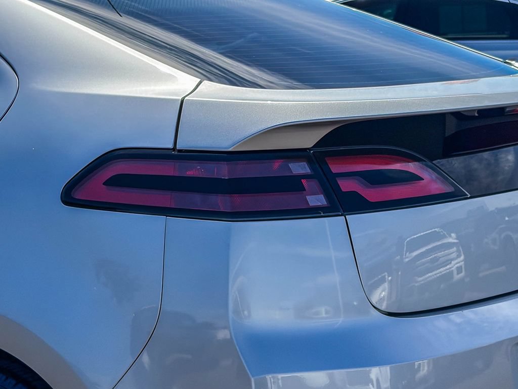 Used 2014 Chevrolet Volt FWD image 8