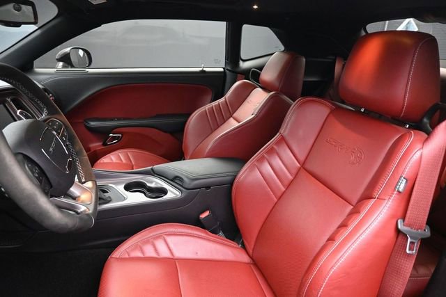 Used 2023 Dodge Challenger SRT Hellcat w/ Driver Convenience Group RWD image 13