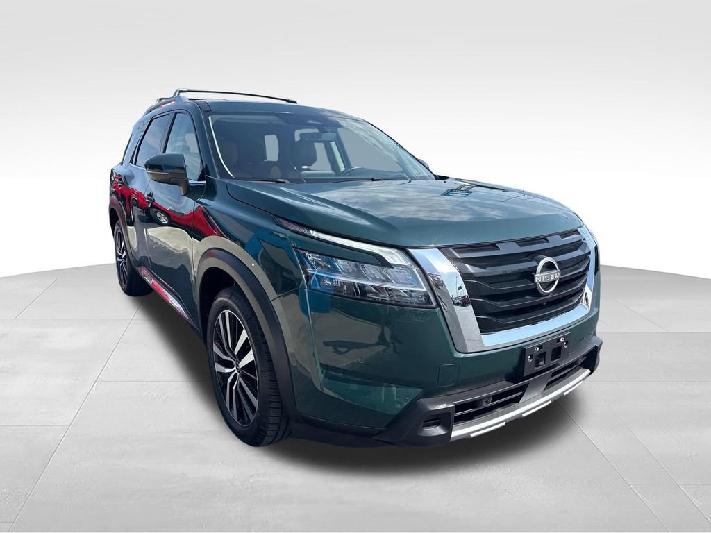 Used 2023 Nissan Pathfinder Platinum AWD/4WD image 8