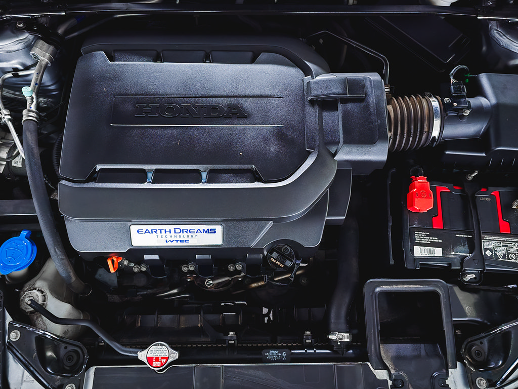 Used 2017 Honda Accord EX-L image 12