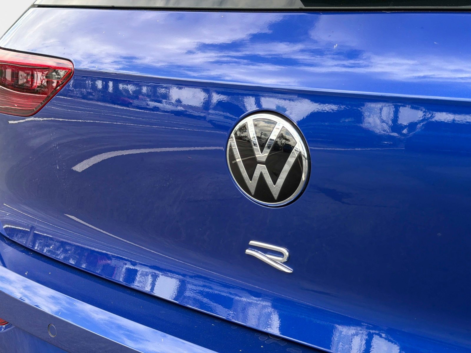 Used 2025 Volkswagen Golf image 17