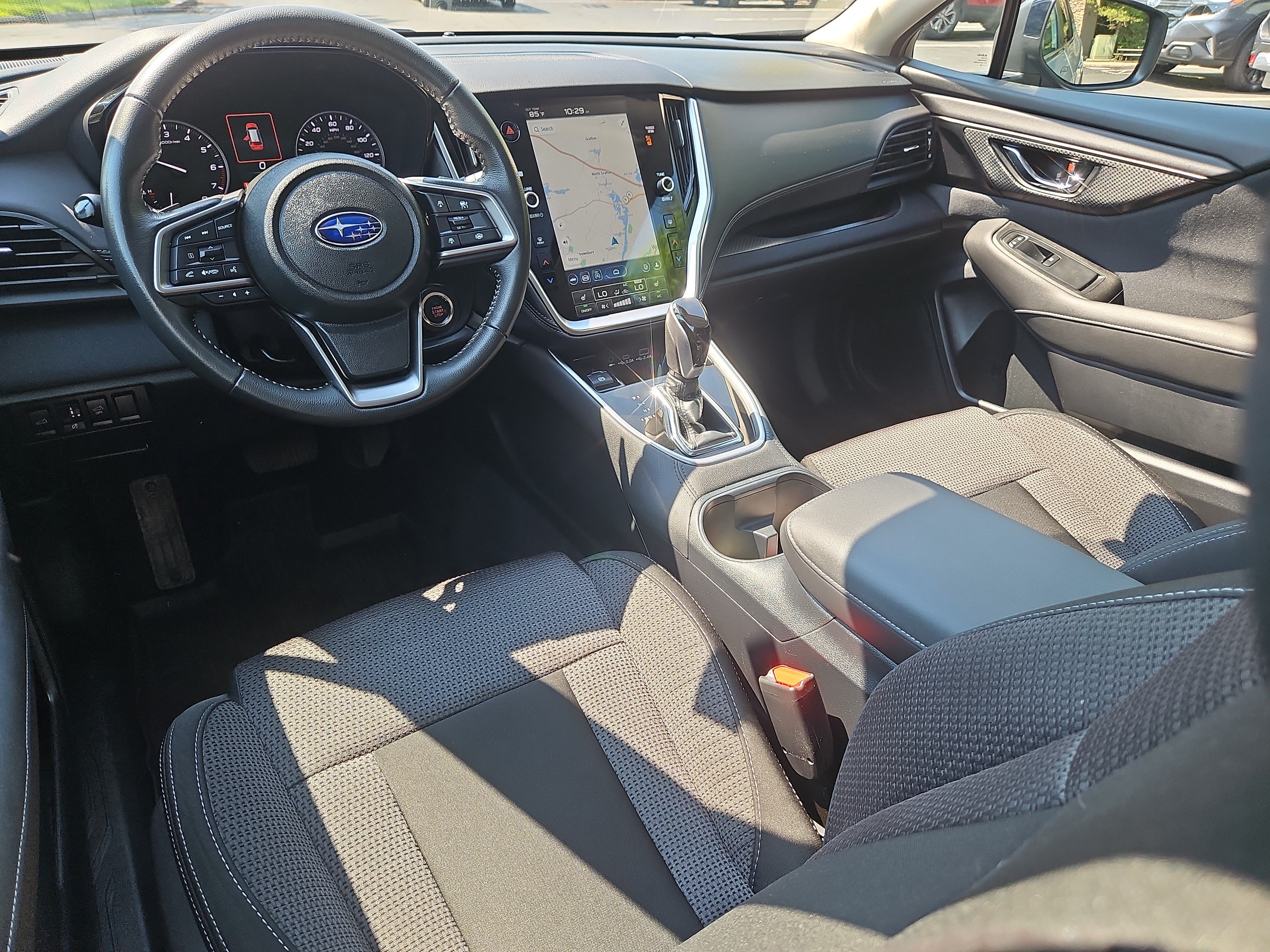 Certified 2024 Subaru Outback Premium AWD/4WD image 3