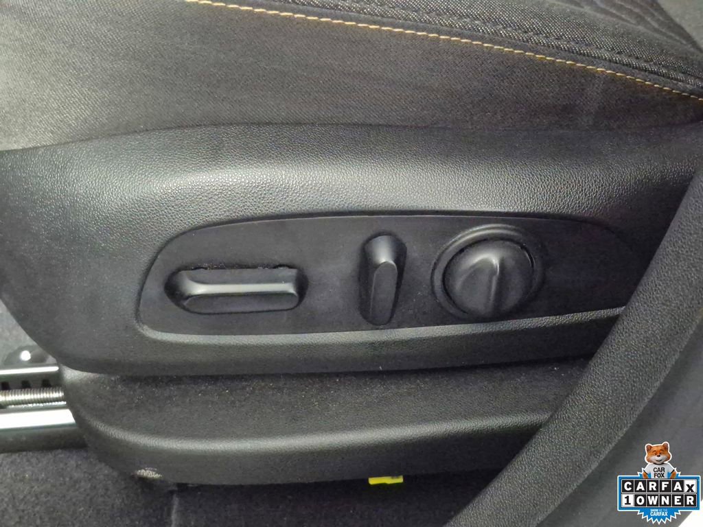 Used 2019 Chevrolet Equinox LT FWD image 15