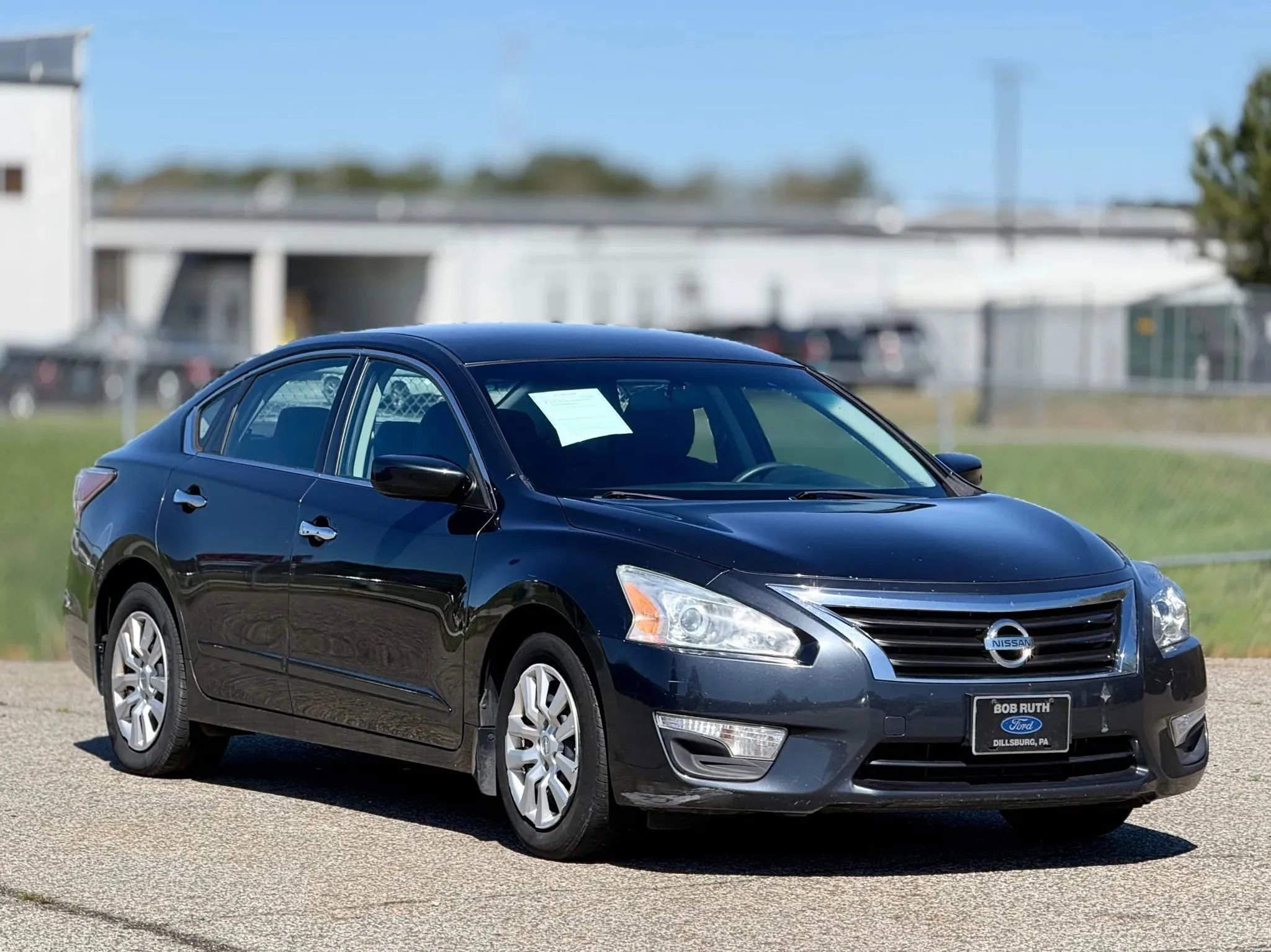 Used 2015 Nissan Altima 2.5 S w/ Power Driver Seat Package FWD image 1