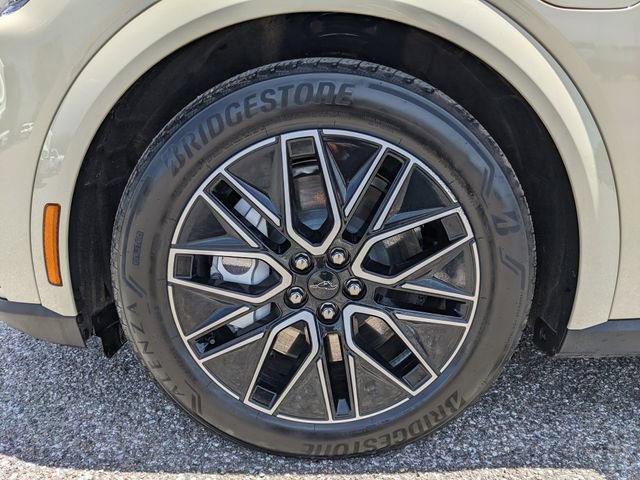 Certified 2025 Ford Mustang Mach-E Premium AWD/4WD image 10