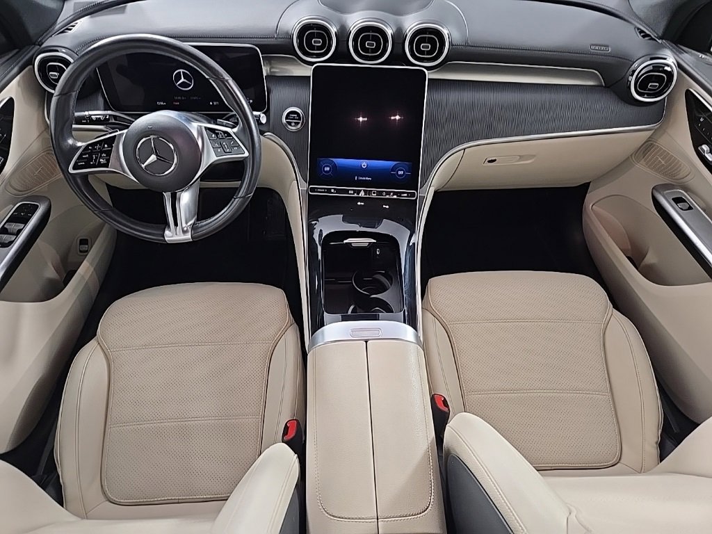 Used 2023 Mercedes-Benz GLC 300 GLC 300 image 18