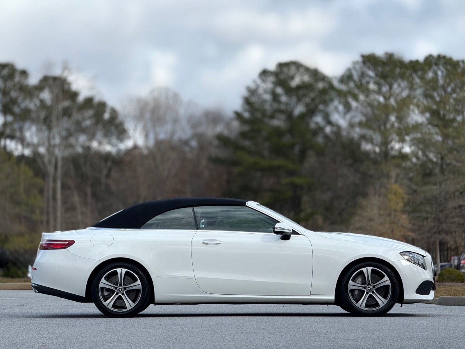 Used 2018 Mercedes-Benz E 400 Cabriolet image 11