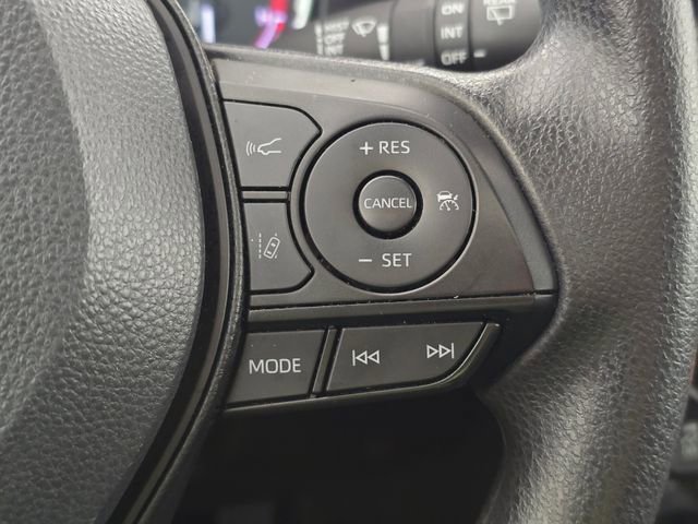 Used 2024 Toyota RAV4 XLE w/ Convenience Package image 33