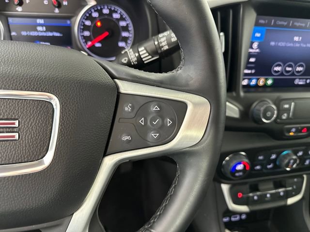 Used 2023 GMC Terrain SLT image 16
