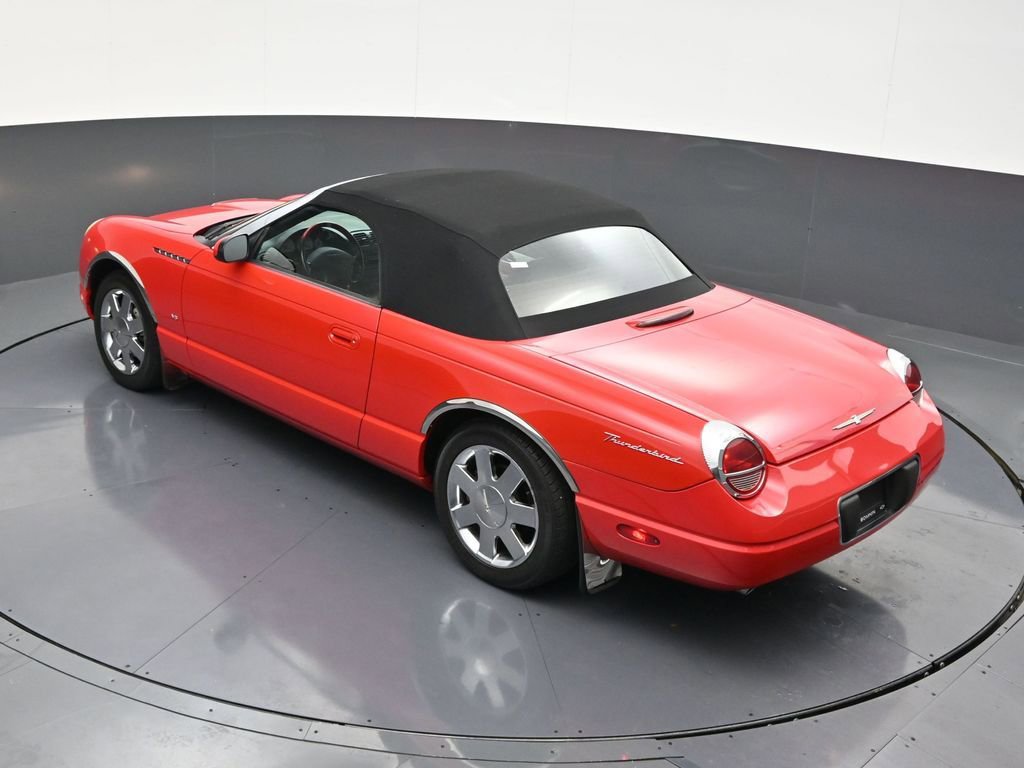 Used 2003 Ford Thunderbird image 18