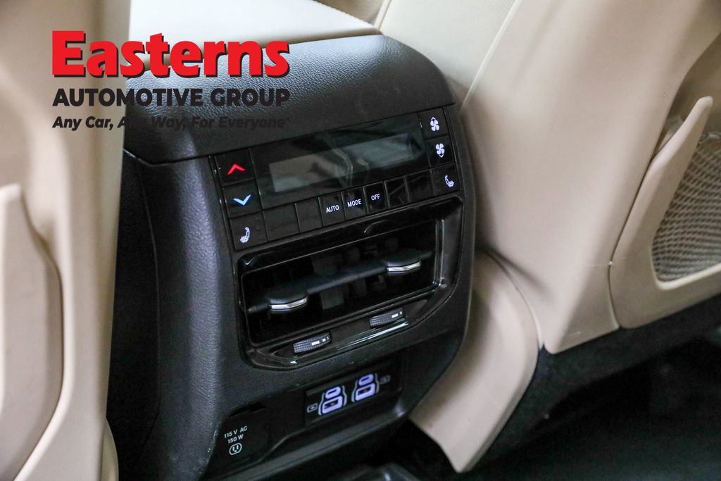 Used 2022 Jeep Grand Cherokee L Limited image 26