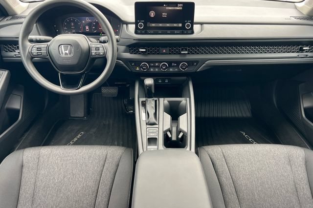 Used 2025 Honda Accord SE image 16