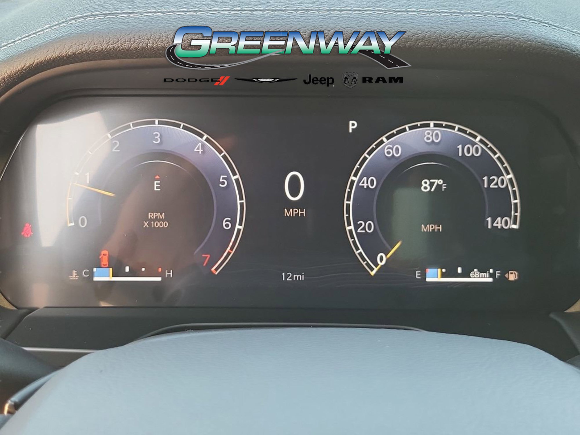 New 2025 Jeep Grand Cherokee Limited w/ Black Appearance Package image 32