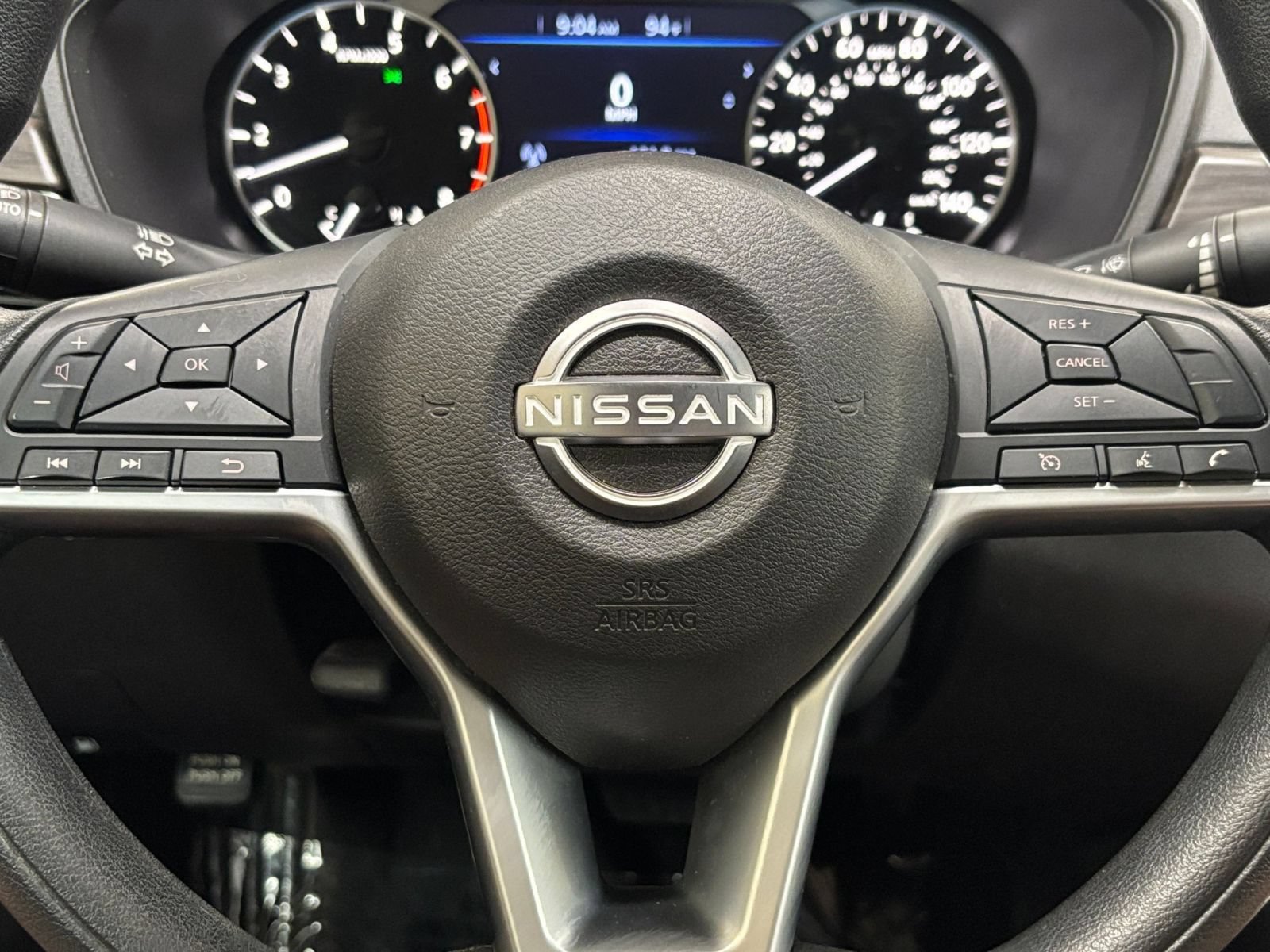 Used 2025 Nissan Altima 2.5 SV FWD image 27