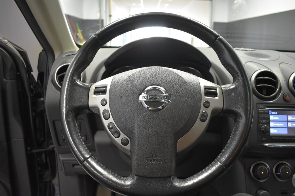 Used 2013 Nissan Rogue SL AWD/4WD image 25