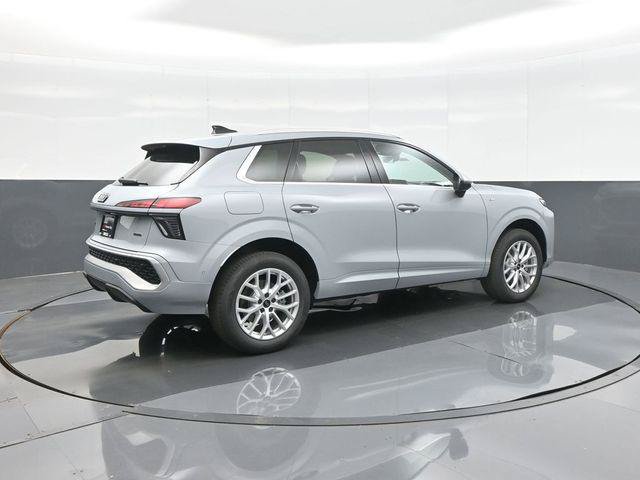 New 2026 Audi Q3 quattro 2.0T AWD/4WD image 7