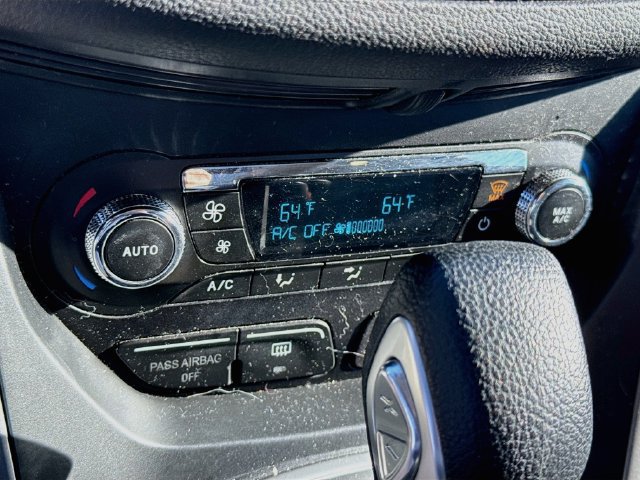 Used 2013 Ford Escape SE FWD image 11
