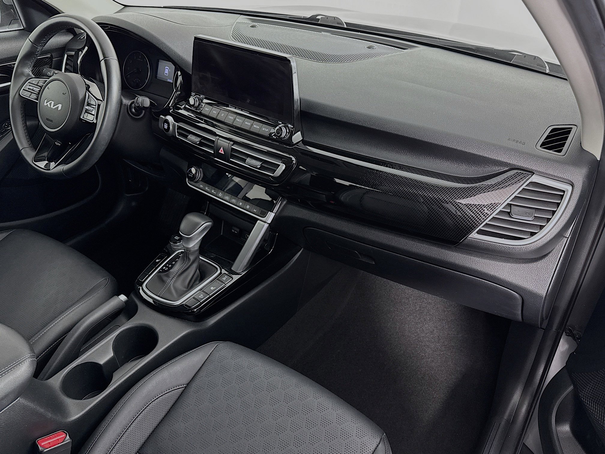 Used 2022 Kia Seltos EX image 29