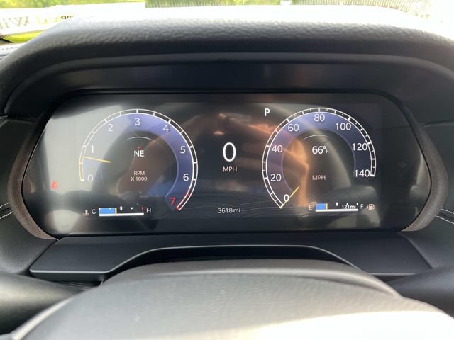 Used 2025 Jeep Grand Cherokee Laredo X AWD/4WD image 36