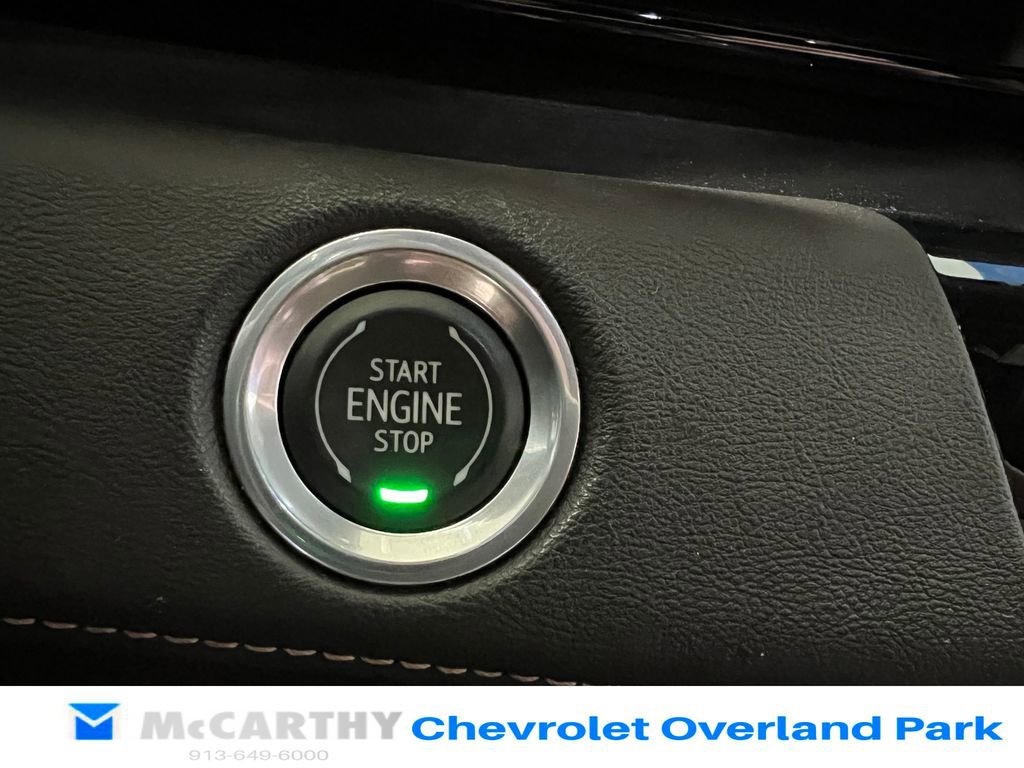 Used 2022 Cadillac Escalade Premium Luxury image 20