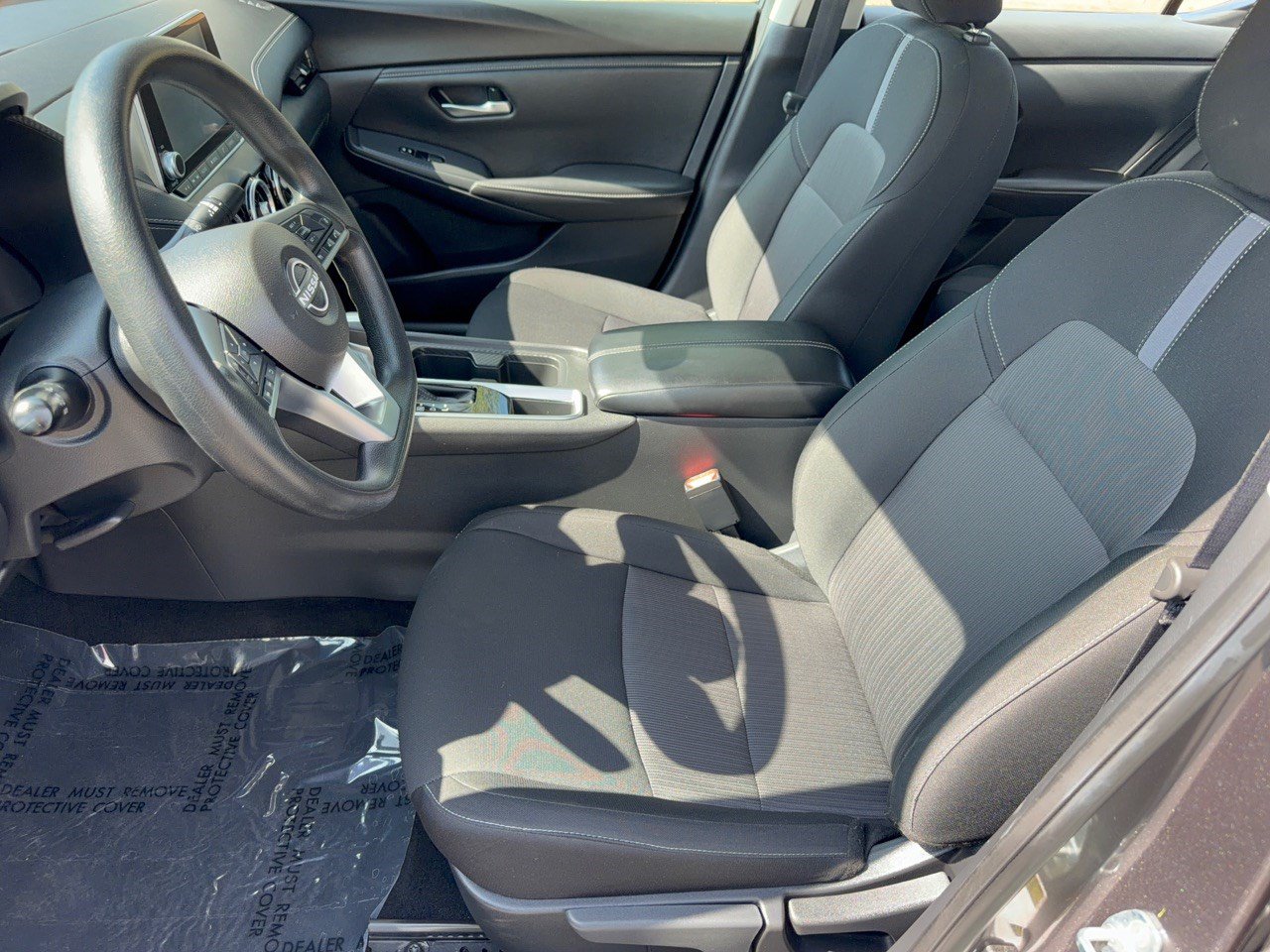 Used 2025 Nissan Sentra SV FWD image 5