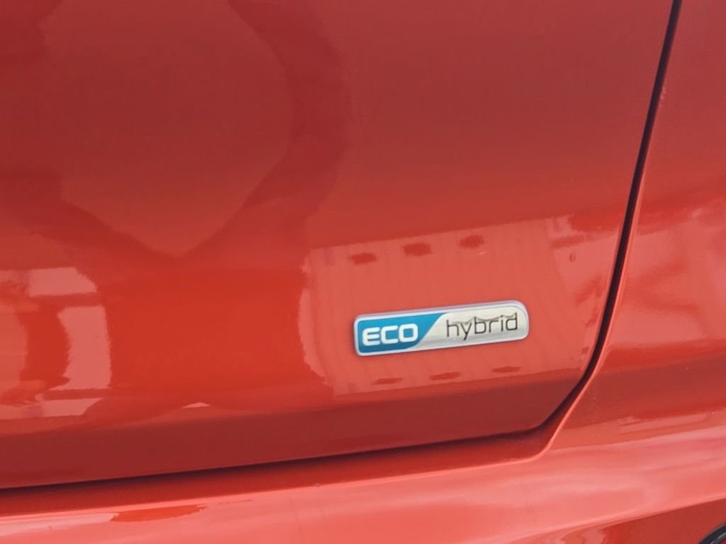 Used 2020 Kia Niro Touring image 8