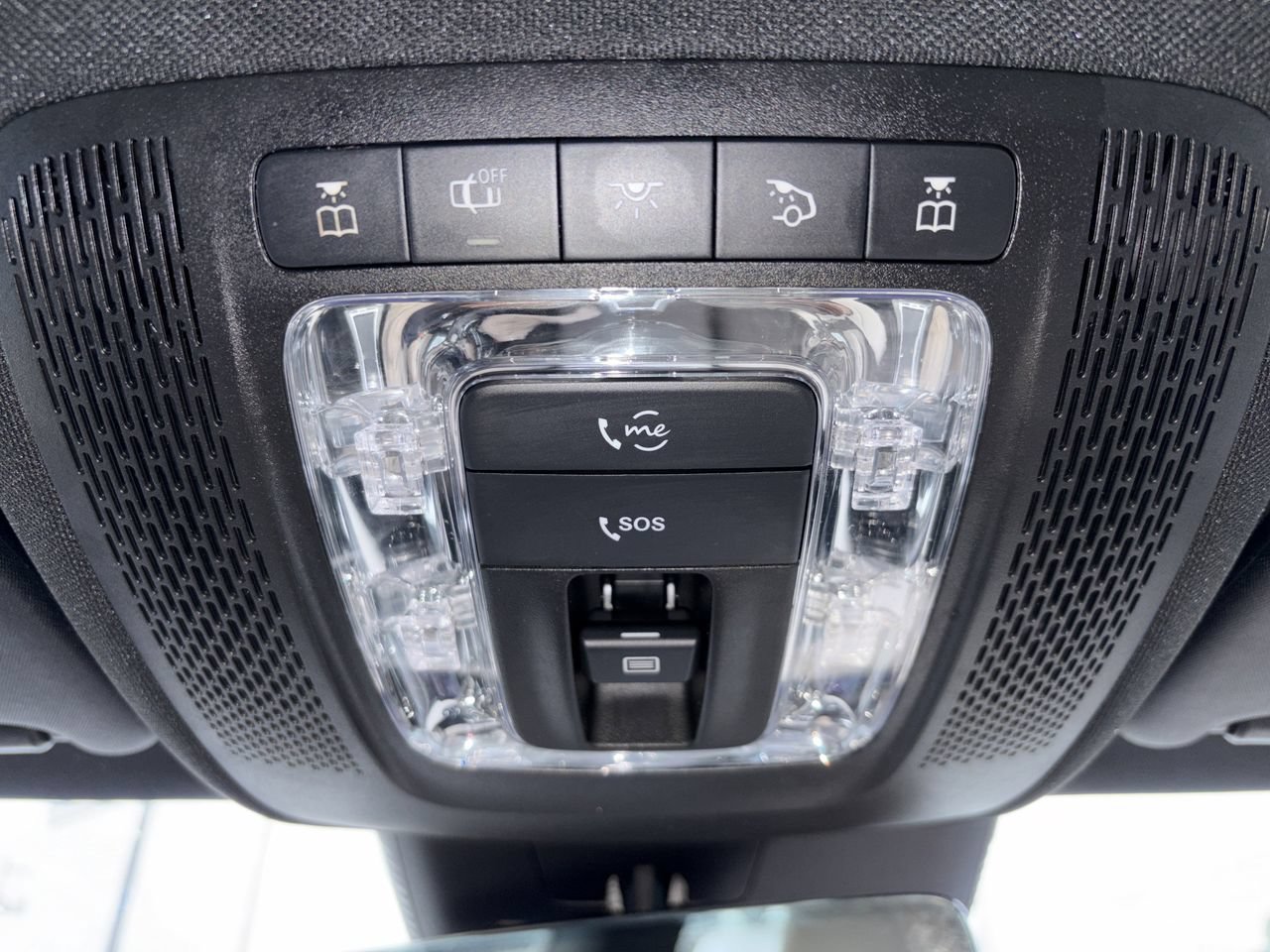 Used 2025 Mercedes-Benz CLA 250 4MATIC image 21