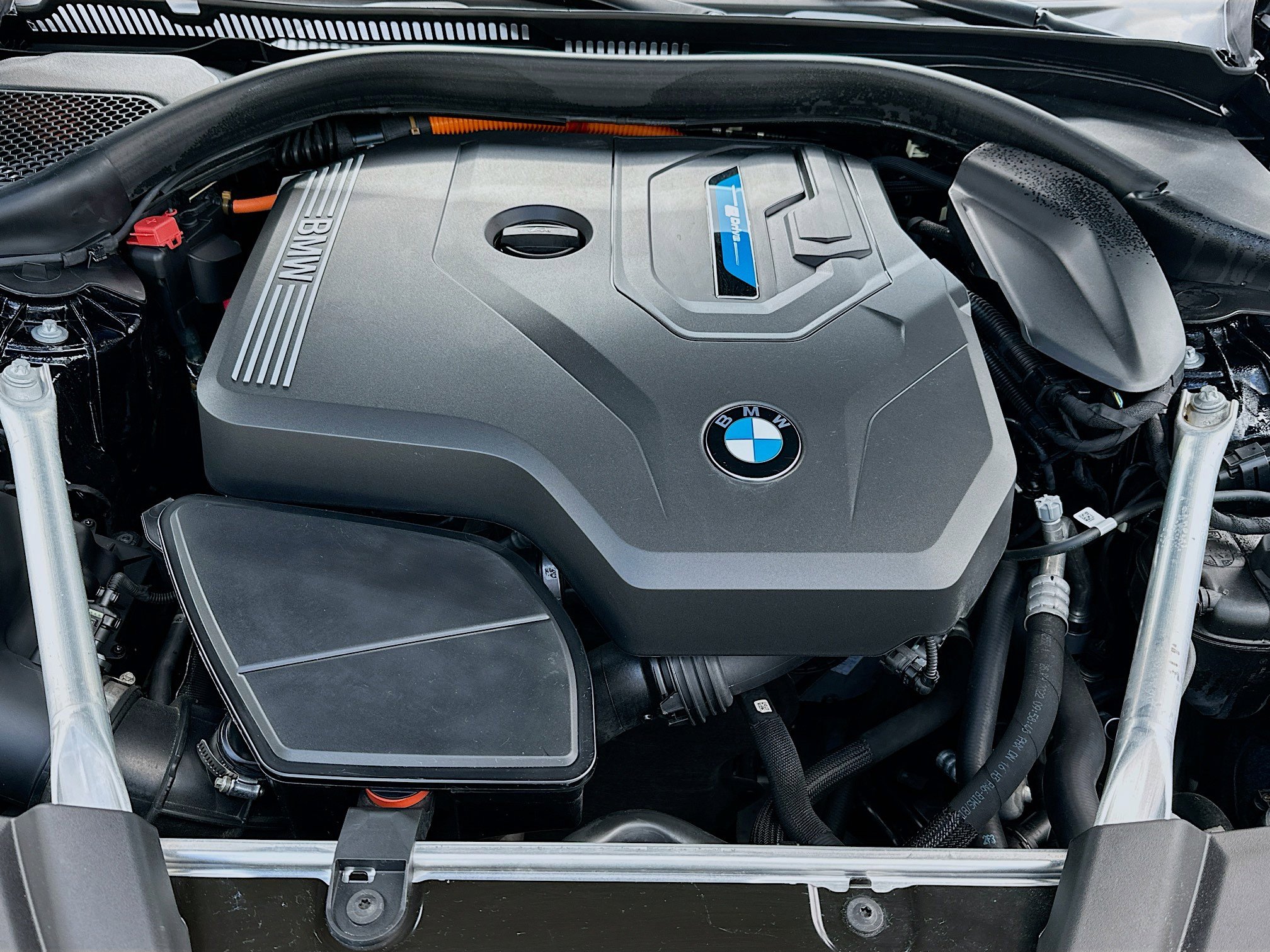 Used 2023 BMW 530e w/ M Sport Package image 37