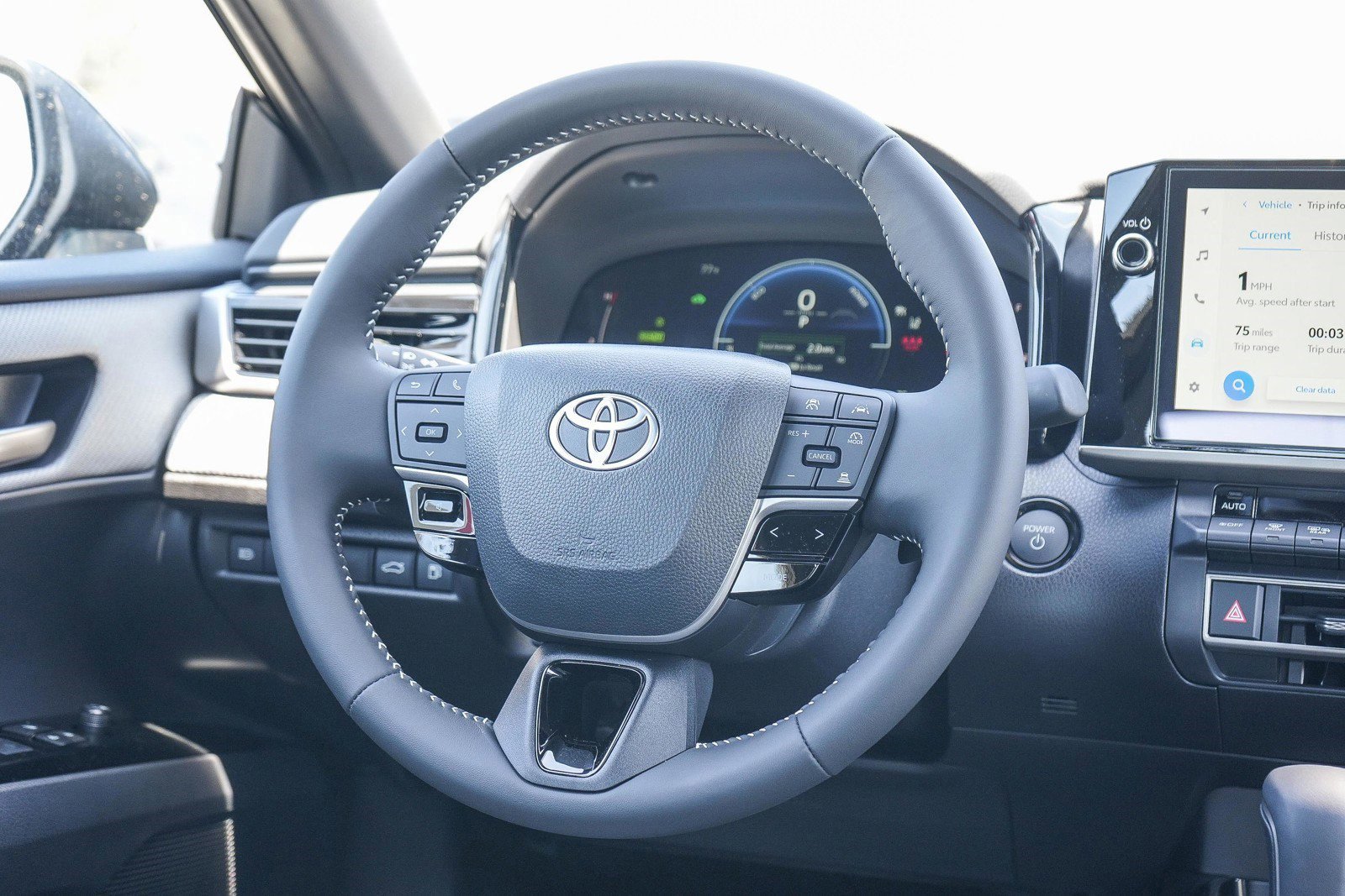 New 2026 Toyota Camry SE image 19