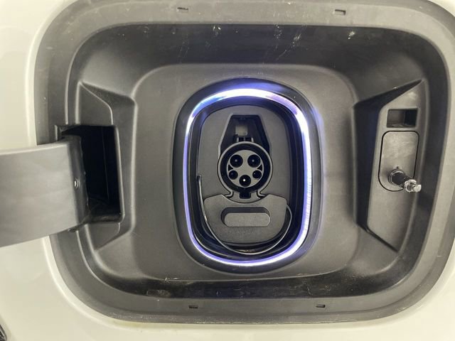 Used 2025 Chevrolet Silverado EV RST AWD/4WD image 29