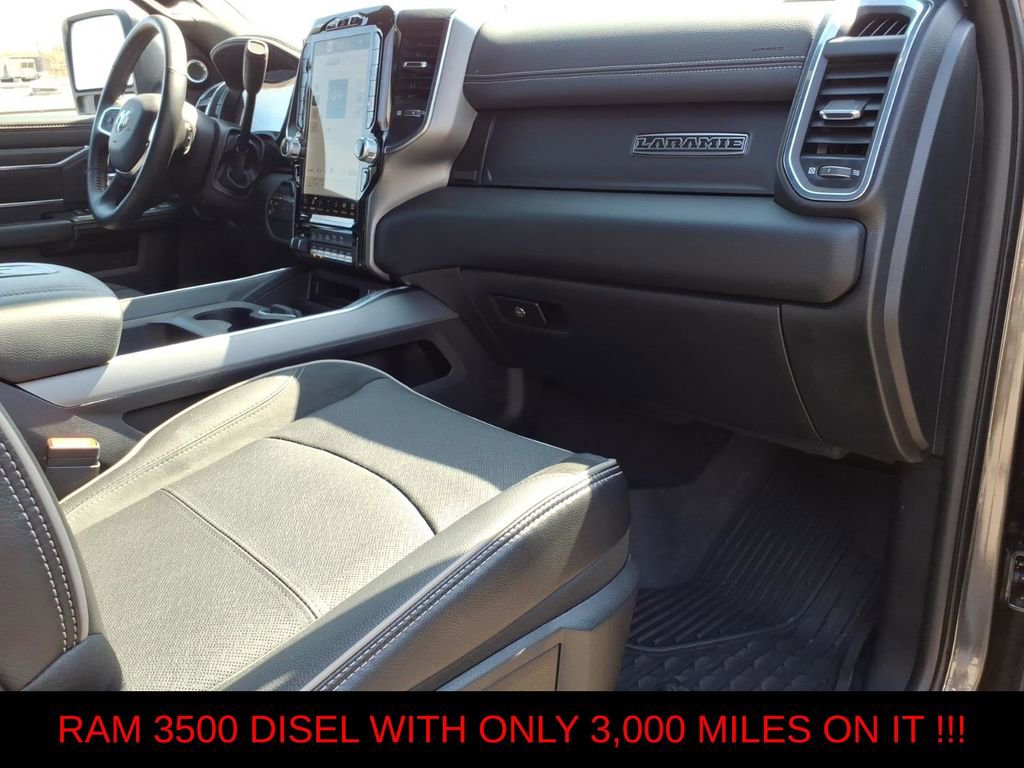 Used 2024 RAM 3500 Laramie w/ Night Edition image 10