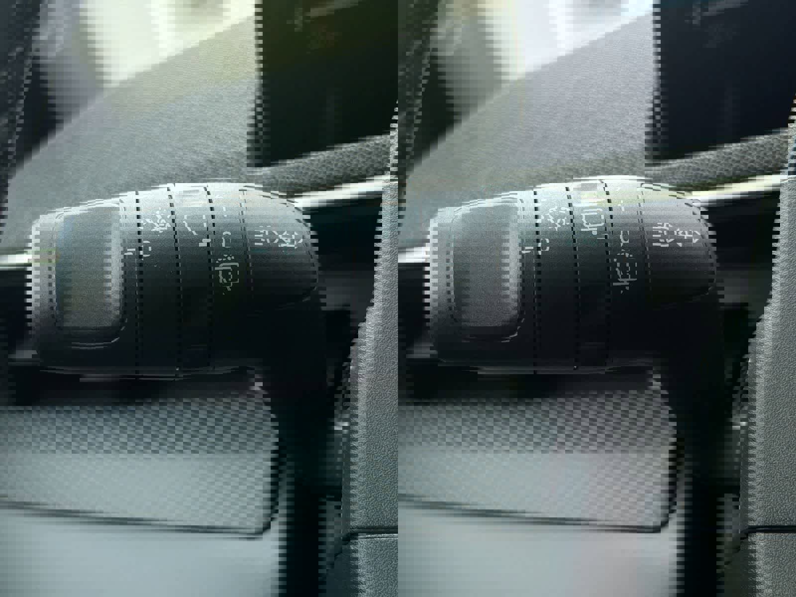 New 2025 Ford Mustang Mach-E Premium image 27