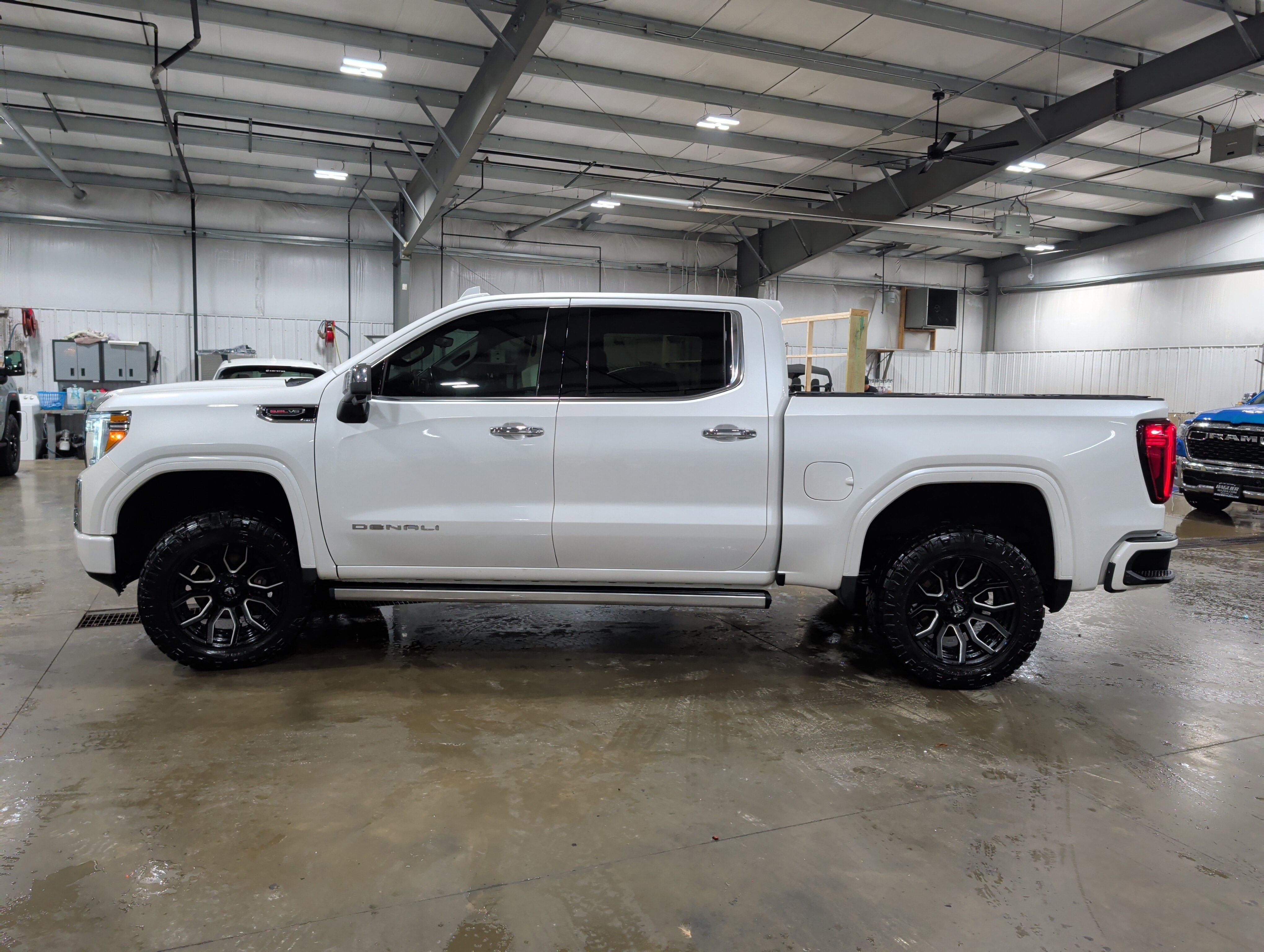 Used 2019 GMC Sierra 1500 Denali w/ Denali Ultimate Package image 5