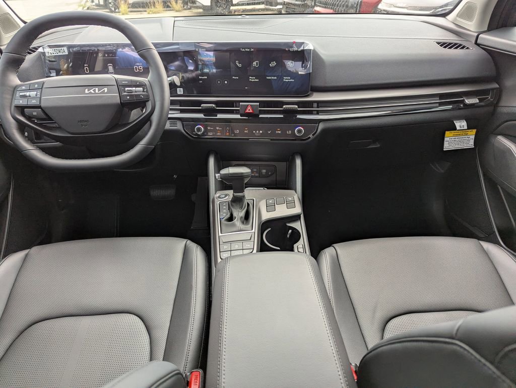 New 2026 Kia Sportage EX image 13