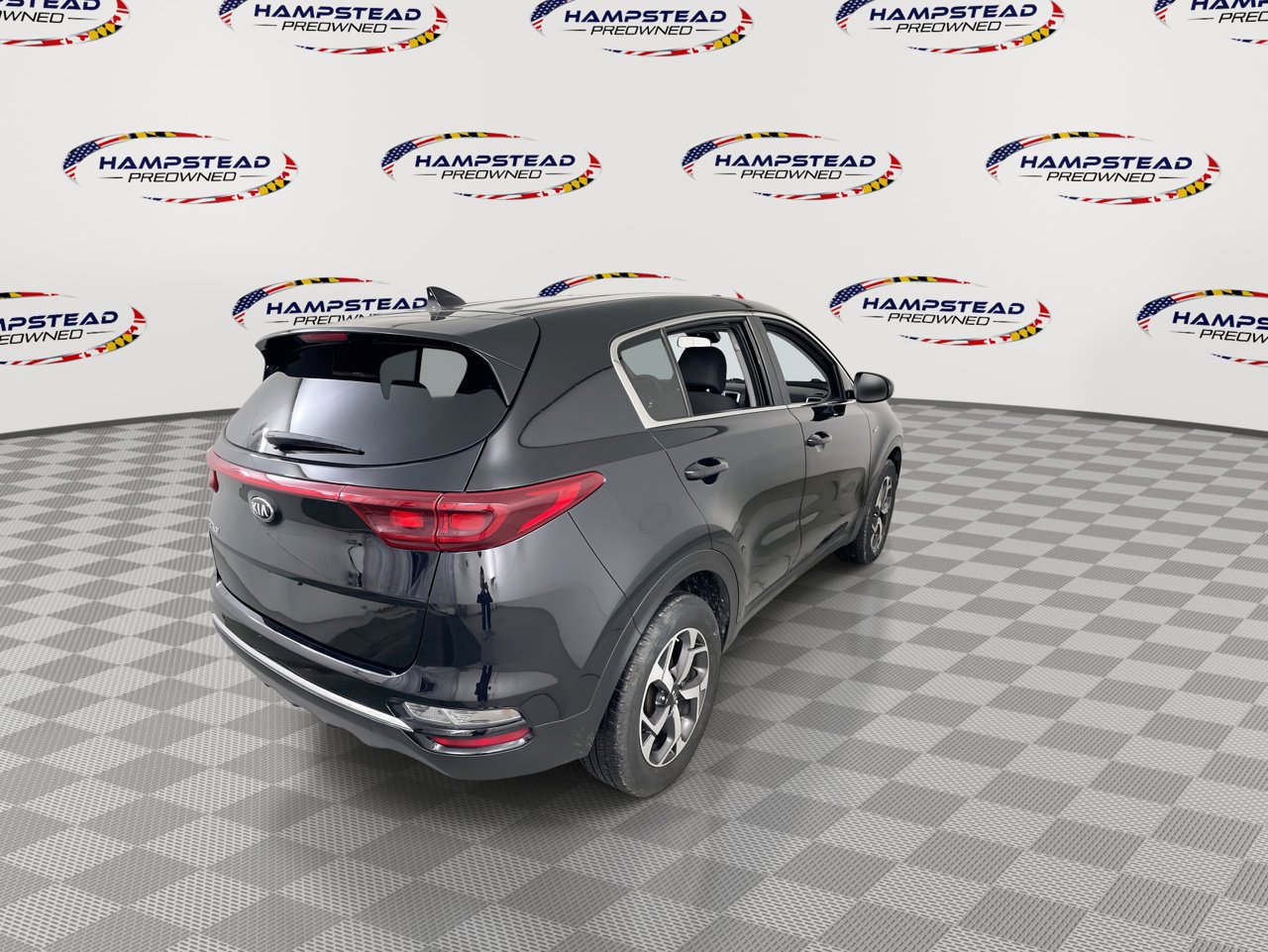 Used 2022 Kia Sportage LX image 8
