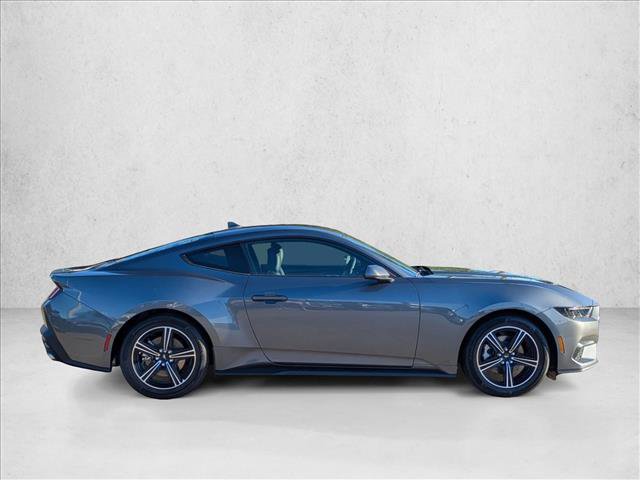 New 2025 Ford Mustang Coupe image 4