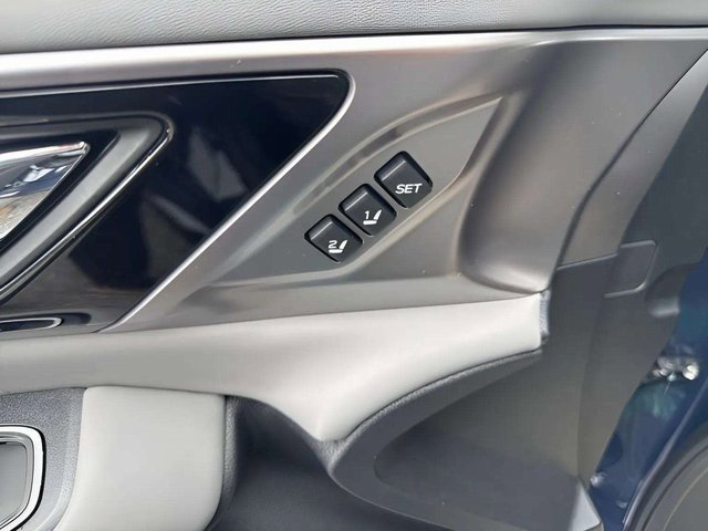 New 2025 Subaru Legacy Limited image 12