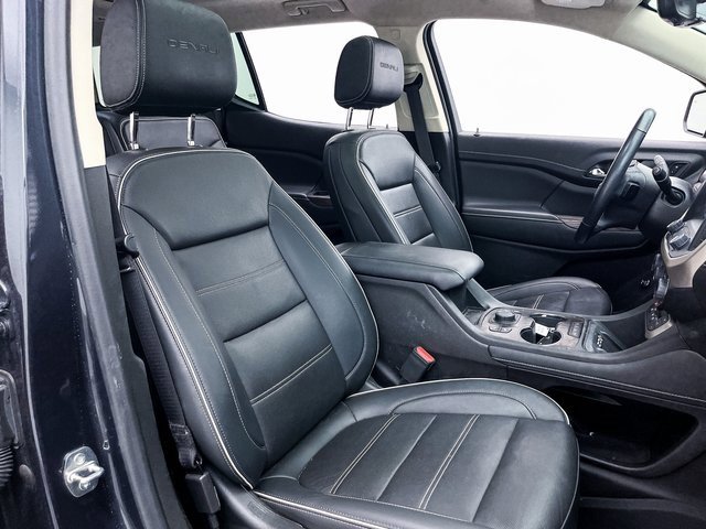 Used 2022 GMC Acadia Denali w/ Denali Technology Package image 39