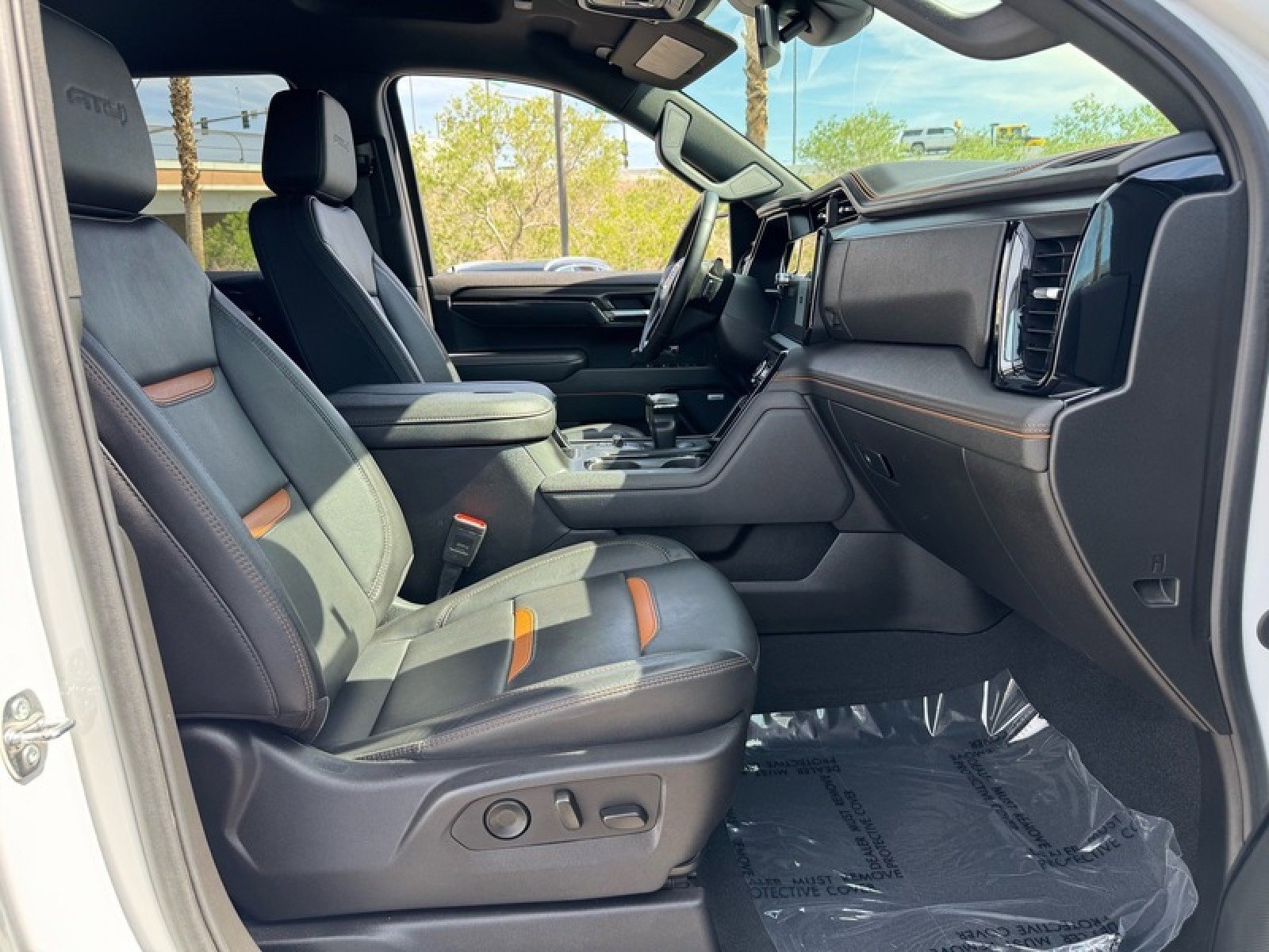 Used 2025 GMC Sierra 1500 AT4 AWD/4WD image 23