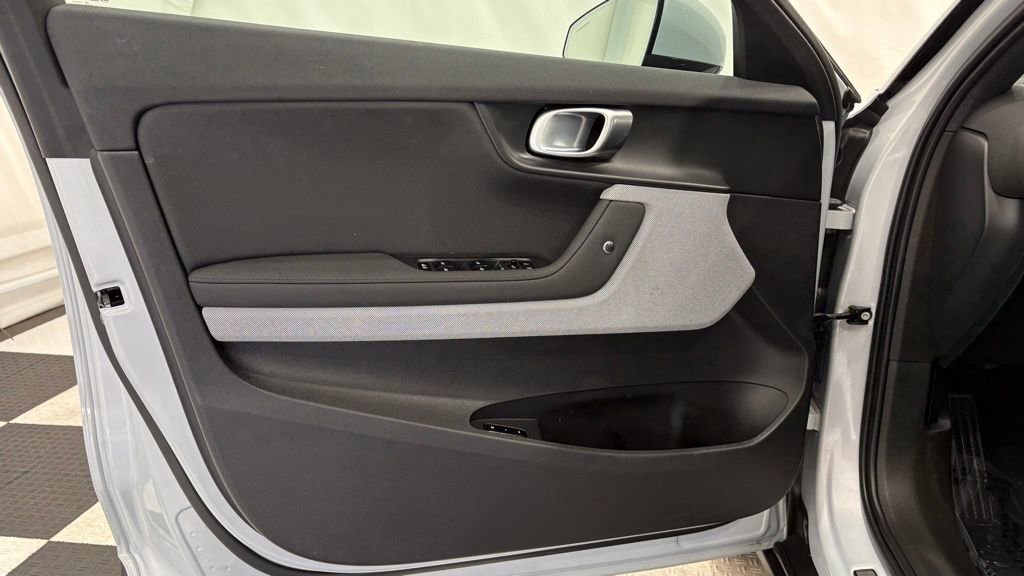 Used 2024 Polestar Polestar 2 image 15