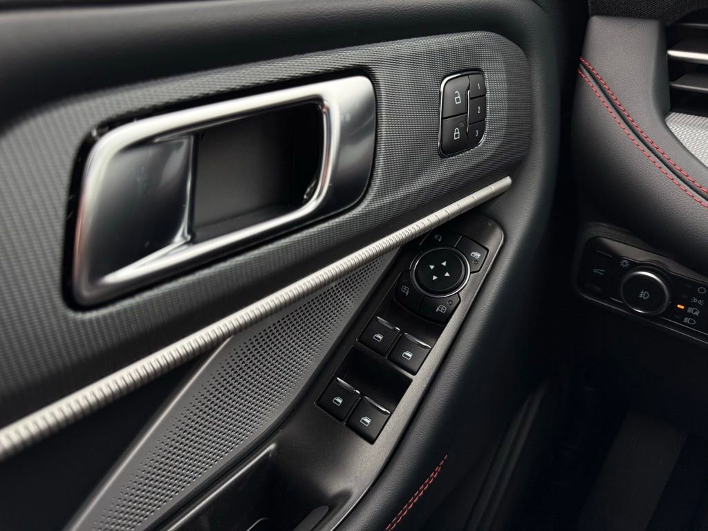 New 2026 Ford Explorer ST w/ Sun And Sound Package image 12