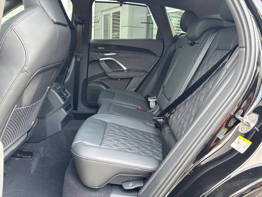 New 2026 Audi SQ5 Premium Plus AWD/4WD image 32