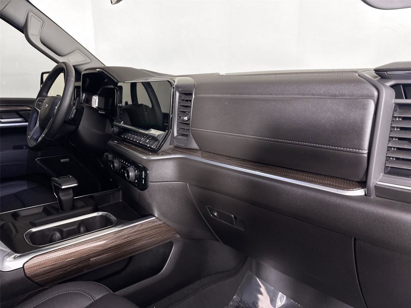 Used 2026 Chevrolet Silverado 1500 RST w/ Convenience Package II AWD/4WD image 43