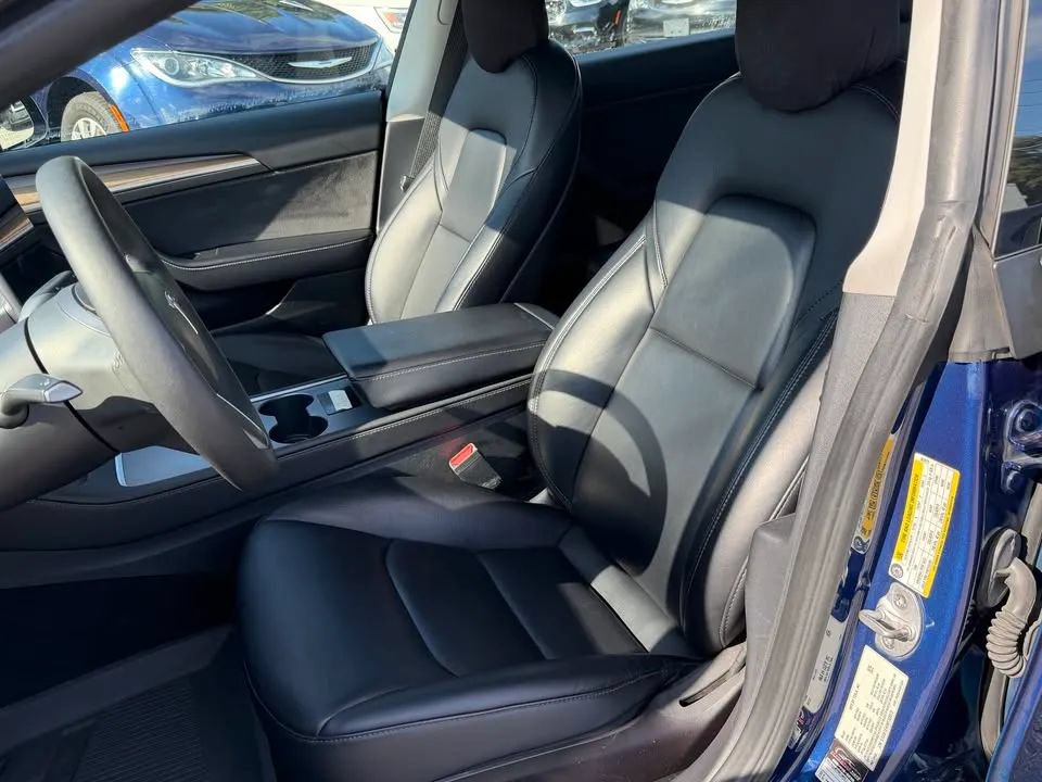 Used 2022 Tesla Model 3 RWD image 16